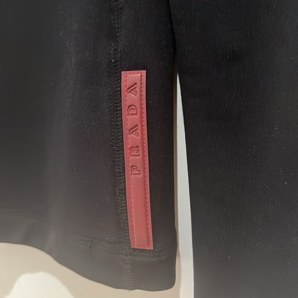 Prada low-cut long sleeve T-shirt - Picture 5 of 6